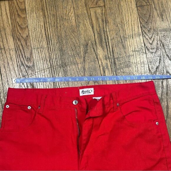 Red Relaxed Fit Men's Jeans - Picture 3 of 5